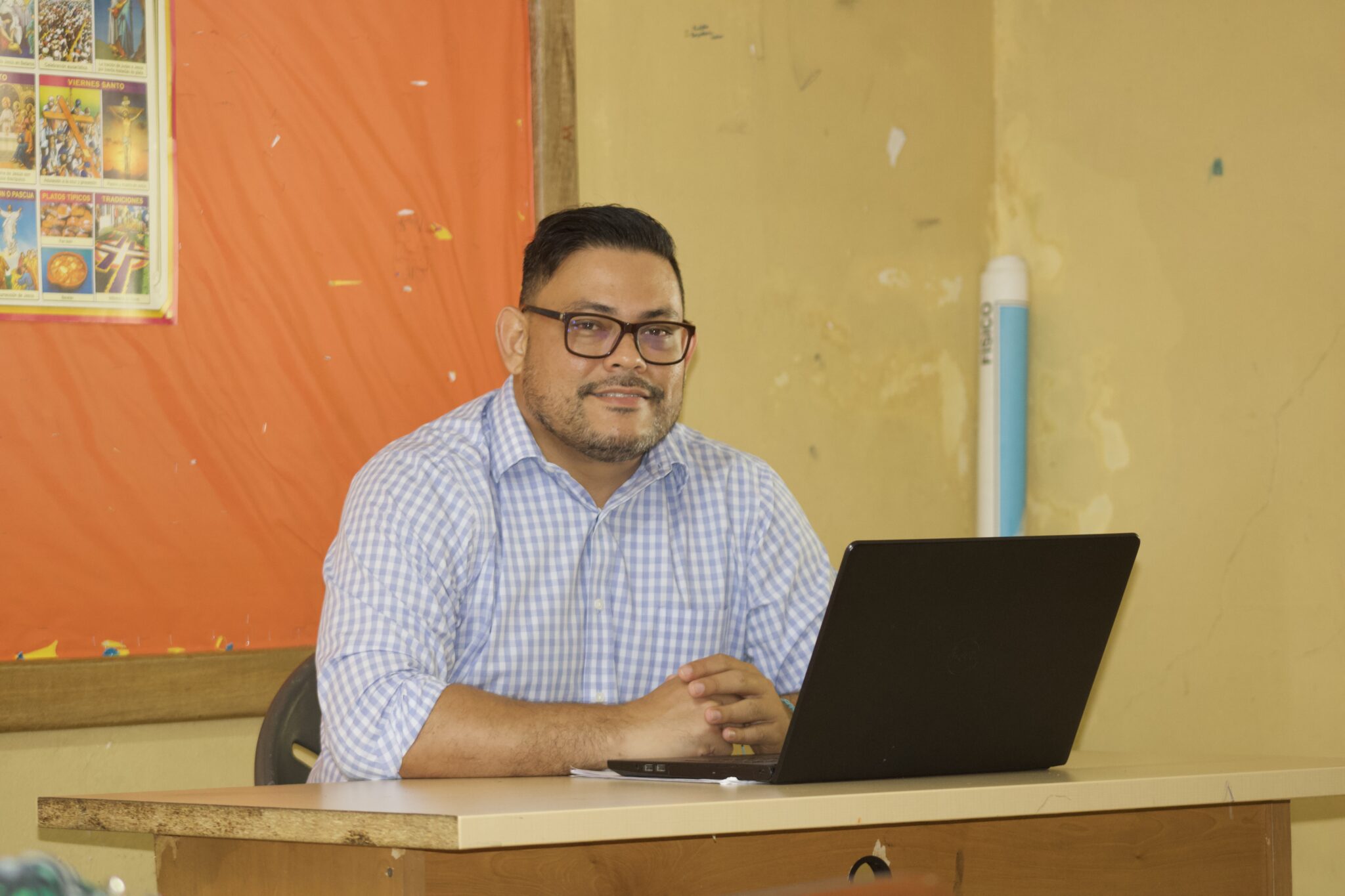 Prof. Sergio Flores